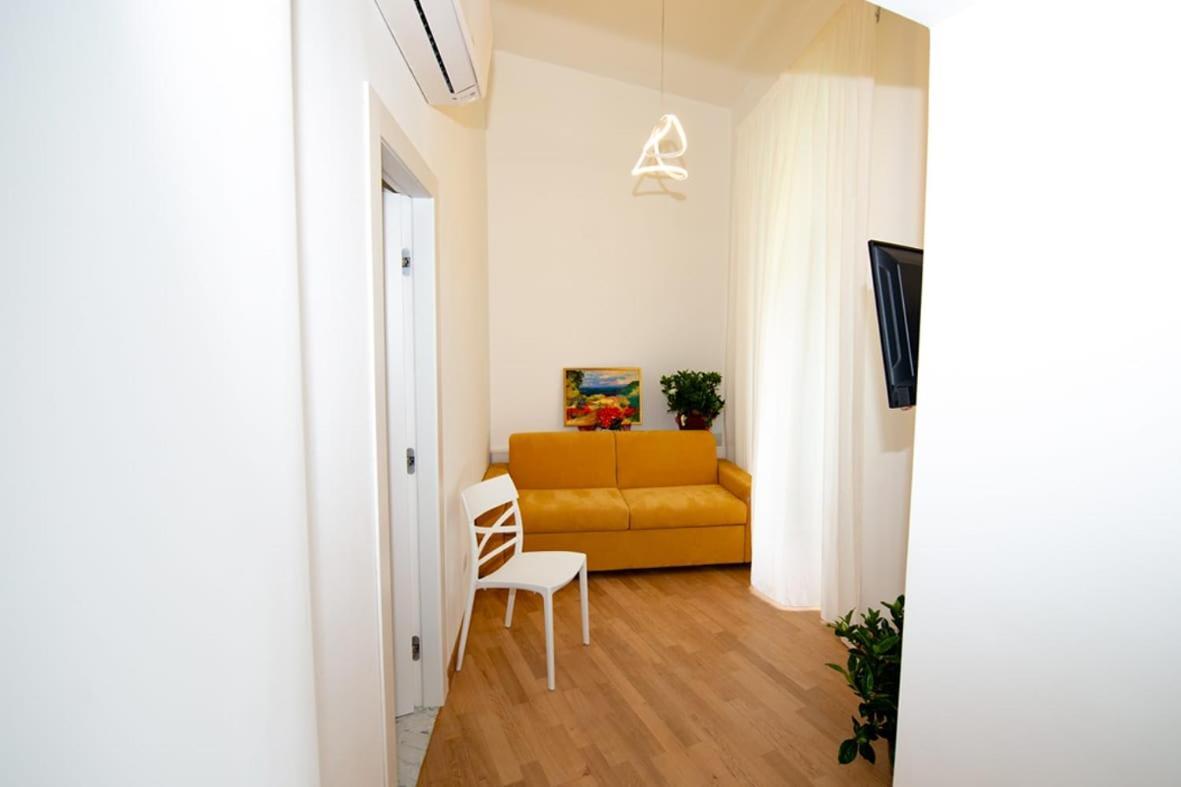 Parco Margherita 3 Naples Luaran gambar